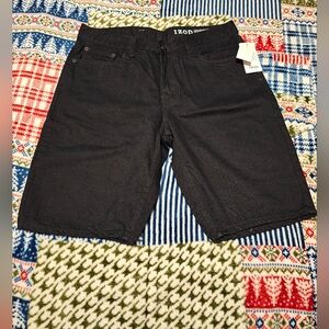 Izod Men's Flat Front Black Shorts